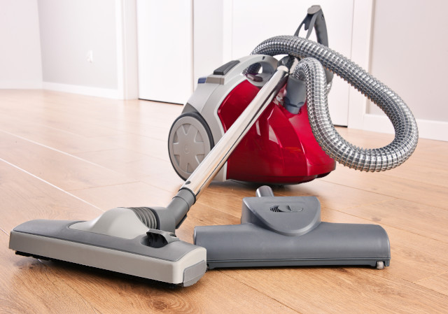 Household Appliances, Vacuum Cleaners